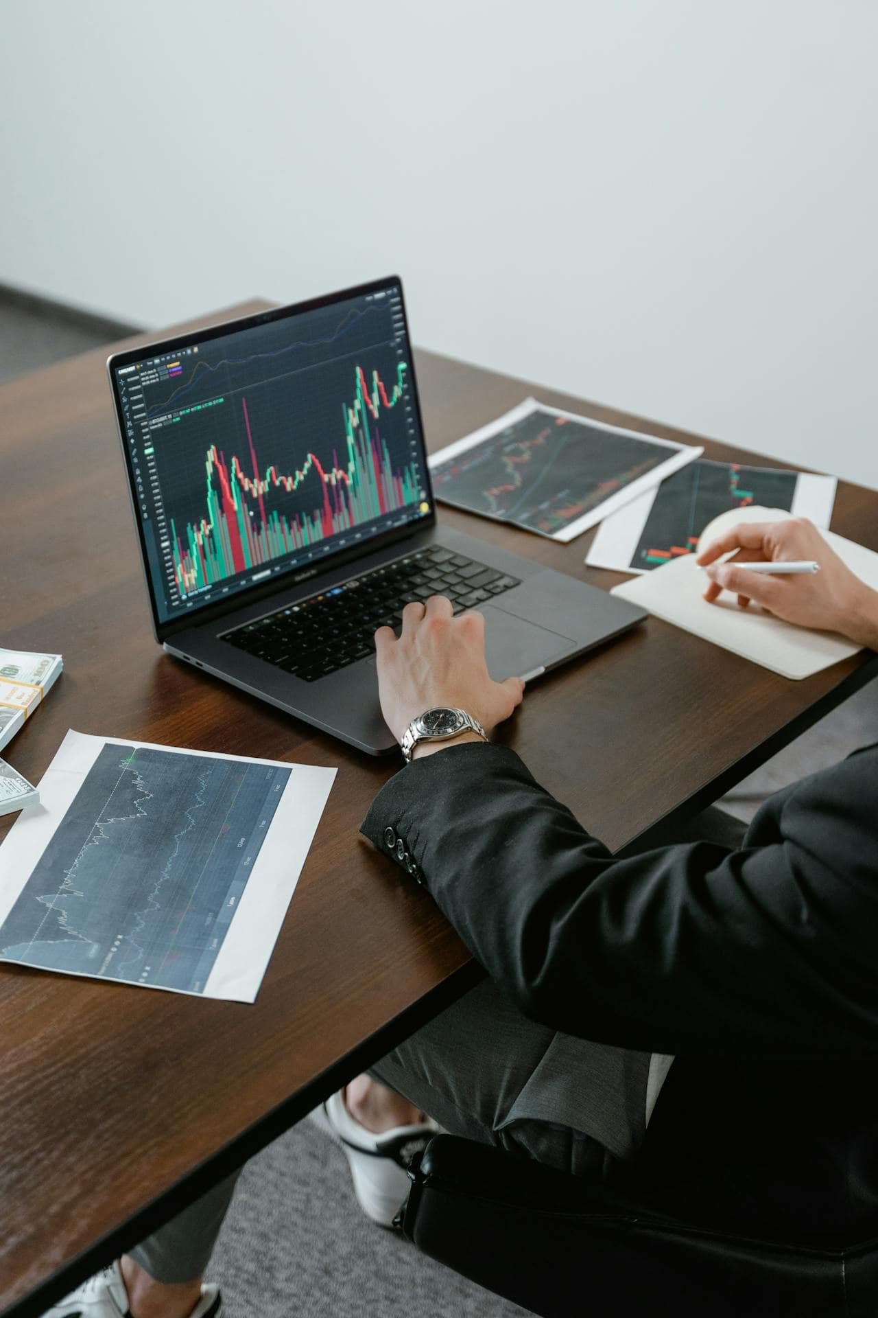 Performance Evaluation in Finance